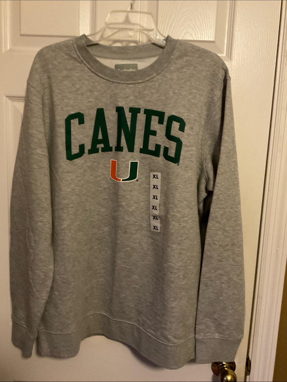 Captivating Unisex University of Miami (Hurricane) Crewneck Sweatshirt Size XL